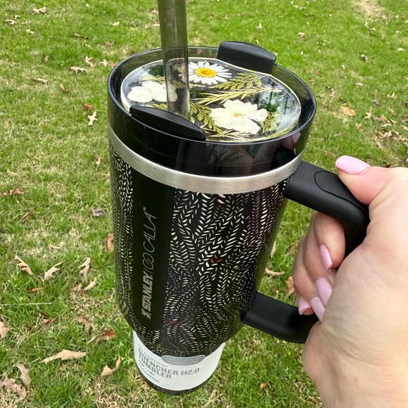 40oz Stanley with *custom* topper - Picture 3 of 4